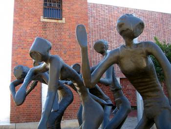 Sculptor Orlando de Almeida: "Moving into Dance", Constitution Hill, Johannesburg