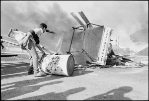 Zubeida Vallie, Barricades at youth protest, Athlone
