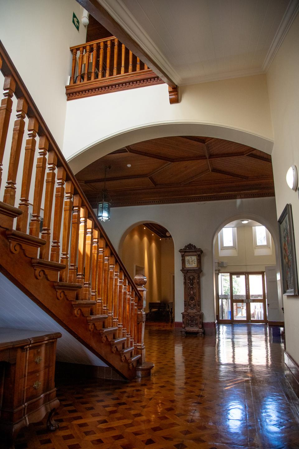 Strubenholm foyer and staircase