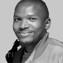 Dr Sikhanyiso Masuku 