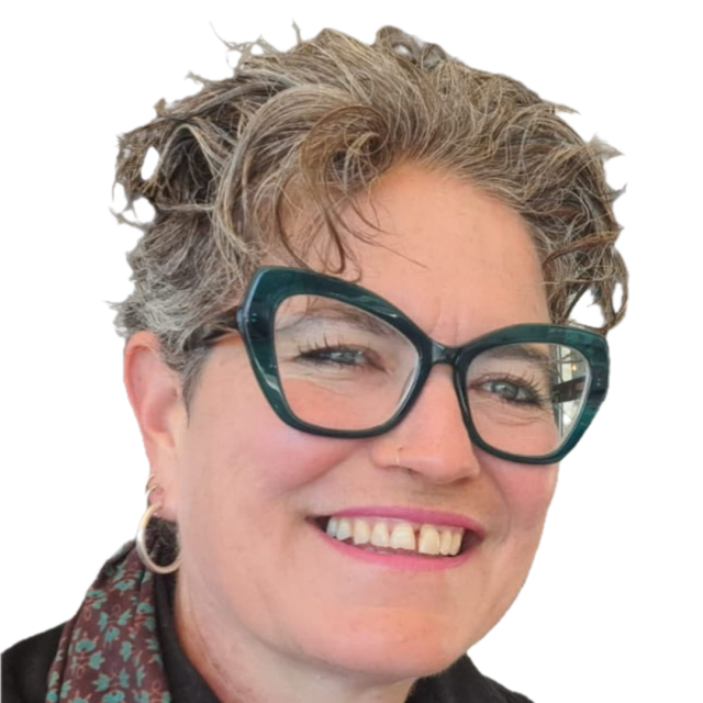 Headshot: Dr Sara Matchett