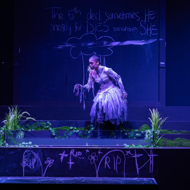 The Turn of the Screw5