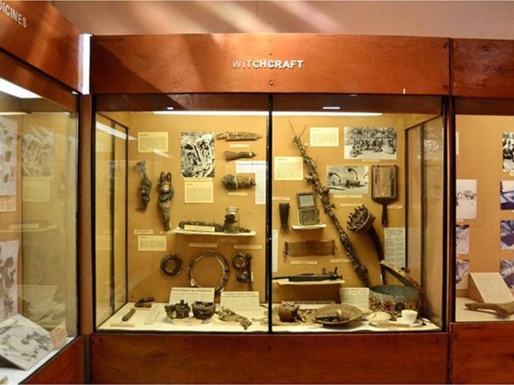 Witchcraft display in the ethnographic gallery of the Livingstone Museum. Image courtesy of Alirio Karina. 